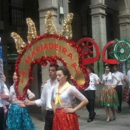 Fiestas-and-Folklore-in-Santiago-de-Compostela