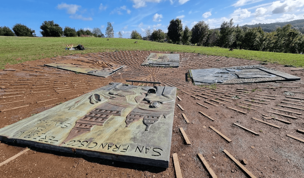 the remaining plates on the top of monte do gozo